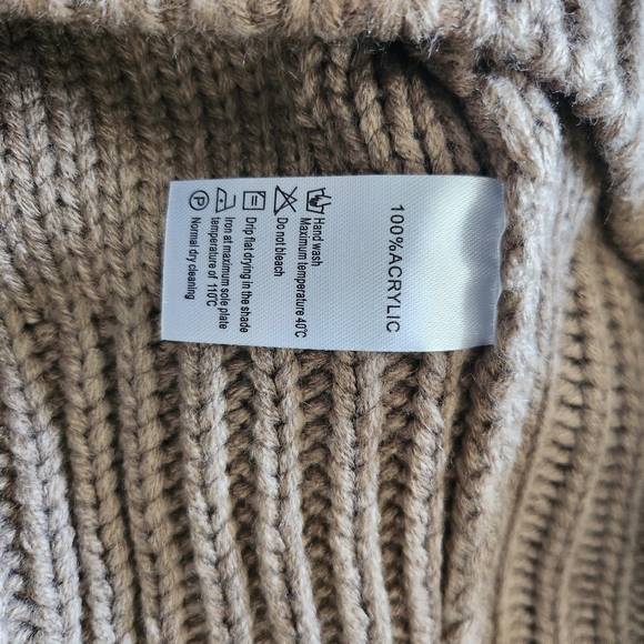 Deep Self Crewneck Chunky Knit Long Sleeves Khaki Sweater Pullover - Picture 6 of 6